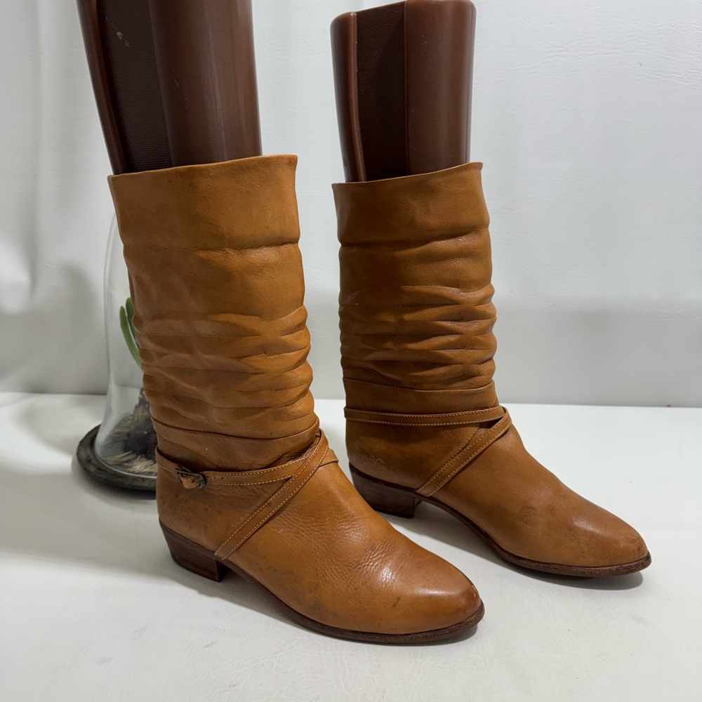 🍀 Vintage made in brazil leather boots 🍀